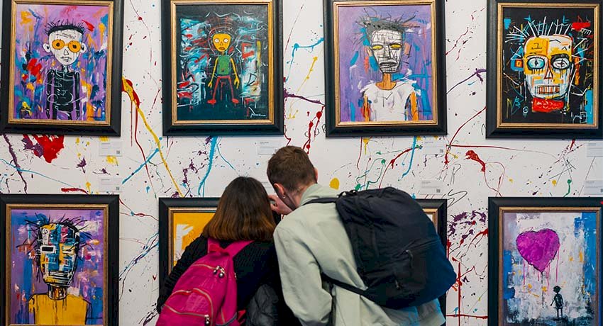 Why Romantic Surrealism Continues to Thrive in the Contemporary Art Market